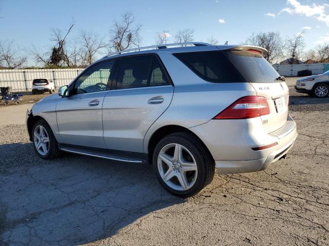 4JGDA5HB6EA406623 - 2014 MERCEDES-BENZ ML350 350 4MATIC SILVER photo 2