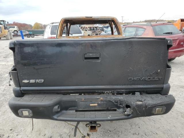 1GCCT19W528139269 - 2002 CHEVROLET S TRUCK S10 BLACK photo 6