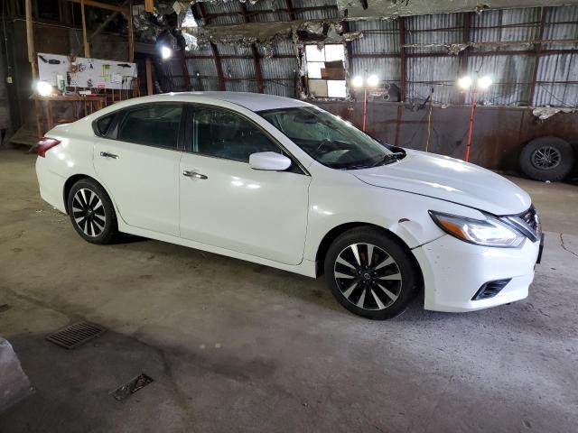 1N4AL3AP4JC165290 - 2018 NISSAN ALTIMA 2.5 WHITE photo 4