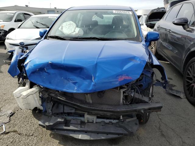 3N1BC13E07L442421 - 2007 NISSAN VERSA S BLUE photo 5