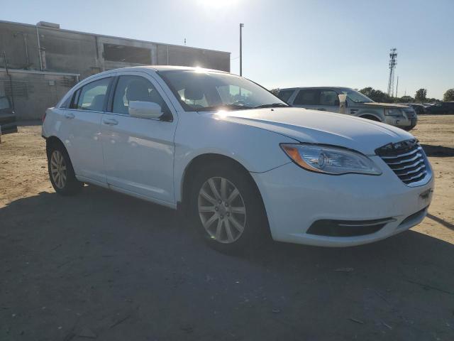 1C3CCBBB9CN114606 - 2012 CHRYSLER 200 TOURING WHITE photo 4