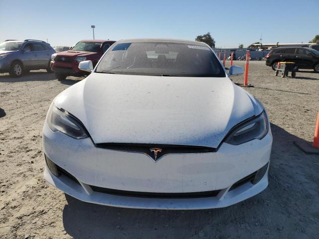 5YJSA1E17GF164788 - 2016 TESLA MODEL S WHITE photo 5