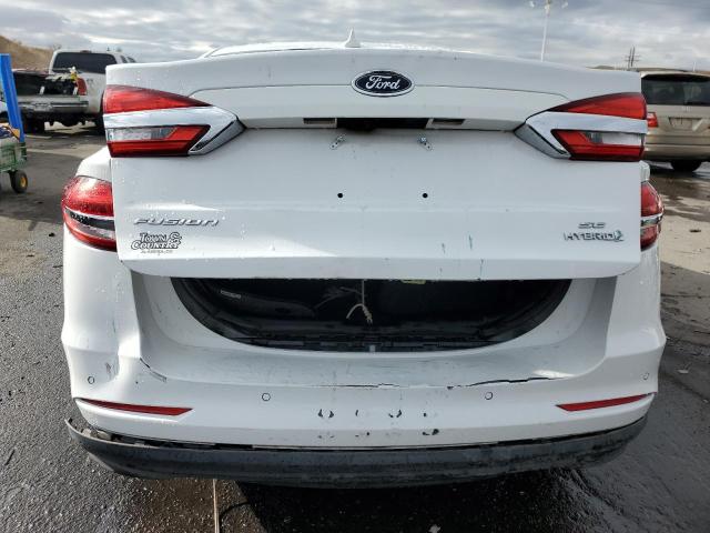 3FA6P0LU7KR106796 - 2019 FORD FUSION SE WHITE photo 6