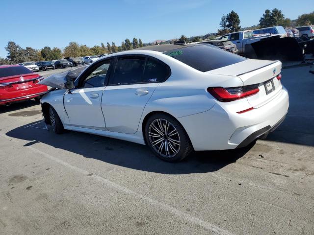 WBA5U7C07LAF54228 - 2020 BMW M340I WHITE photo 2