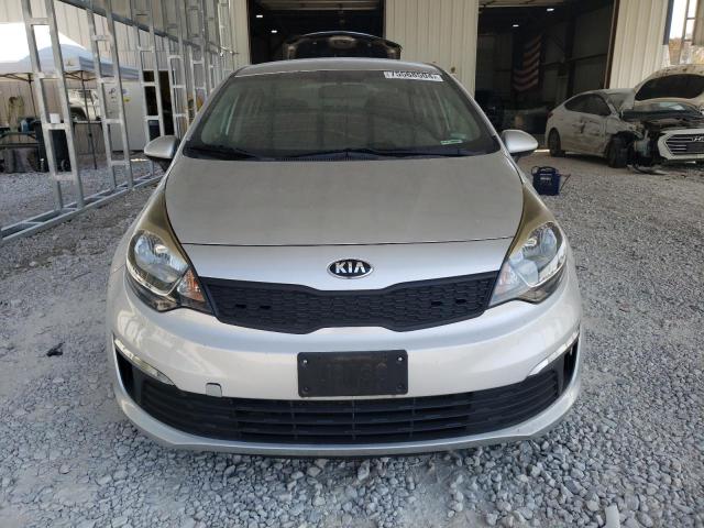 KNADM4A34H6104714 - 2017 KIA RIO LX SILVER photo 5