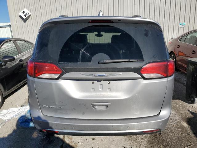 2C4RC1BGXJR214175 - 2018 CHRYSLER PACIFICA TOURING L GRAY photo 6