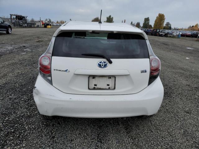 JTDKDTB33D1055810 - 2013 TOYOTA PRIUS C WHITE photo 6