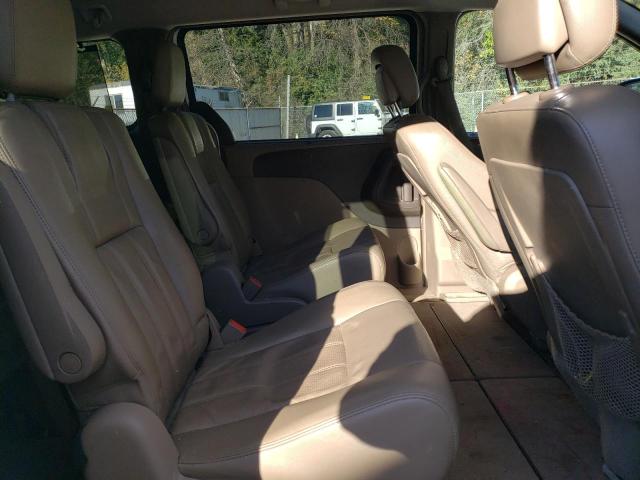 2A4RR8DG4BR782213 - 2011 CHRYSLER TOWN & COU TOURING L WHITE photo 11