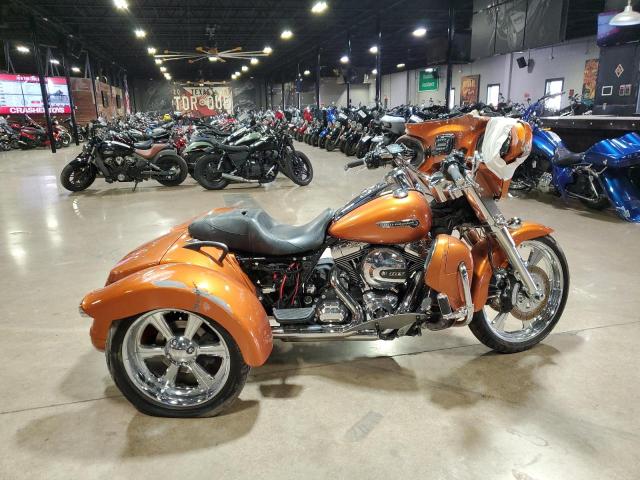 1HD1MCM10FB856925 - 2015 HARLEY-DAVIDSON FLRT FREE WHEELER ORANGE photo 1