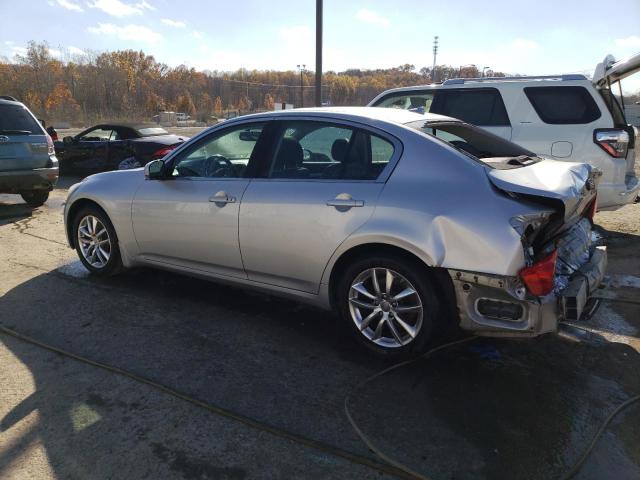 JNKBV61F08M251992 - 2008 INFINITI G35 SILVER photo 2