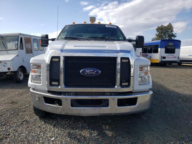 1FDWX6DE0HDB06074 - 2017 FORD F650 SUPER DUTY WHITE photo 5