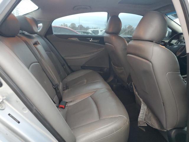 5NPEC4AB1DH584390 - 2013 HYUNDAI SONATA SE SILVER photo 10