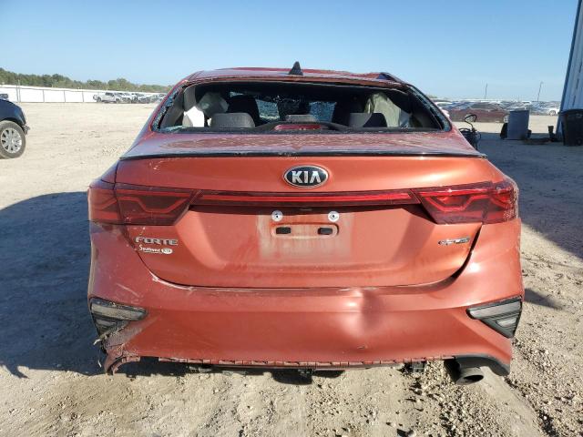 3KPF34AD3ME263459 - 2021 KIA FORTE GT LINE ORANGE photo 6