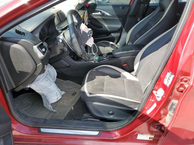SJKCH5CP0HA037404 - 2017 INFINITI QX30 BASE RED photo 7