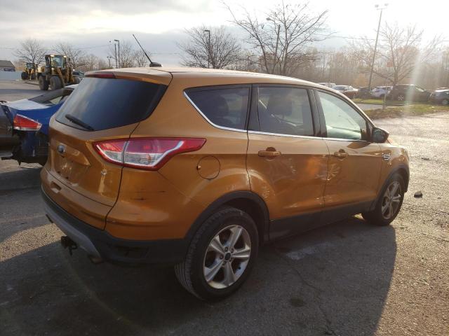 1FMCU0G74GUC81335 - 2016 FORD ESCAPE SE ORANGE photo 3