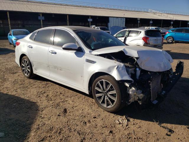 5XXGT4L32KG324281 - 2019 KIA OPTIMA LX WHITE photo 4