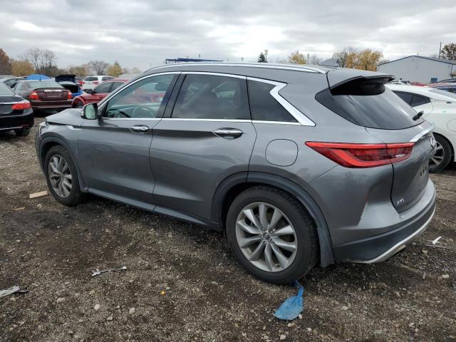 3PCAJ5M39KF139728 - 2019 INFINITI QX50 ESSENTIAL GRAY photo 2