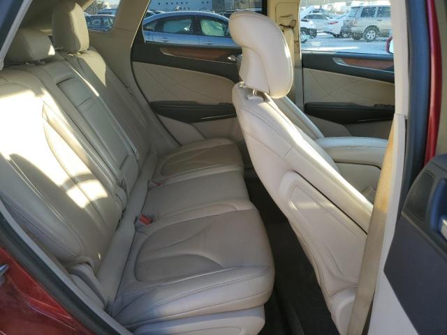 5LMCJ2C99HUL21662 - 2017 LINCOLN MKC SELECT Կարմիր լուսանկար 11