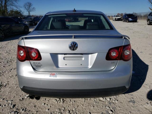 3VWRM71K68M168882 - 2008 VOLKSWAGEN JETTA SE SILVER photo 6