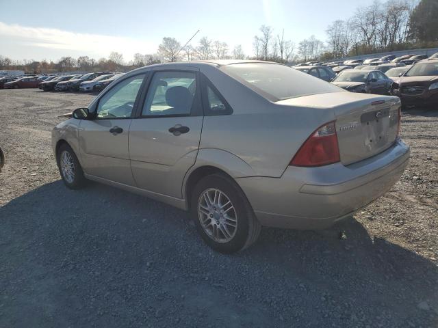 1FAFP34N46W136270 - 2006 FORD FOCUS ZX4 GOLD photo 2