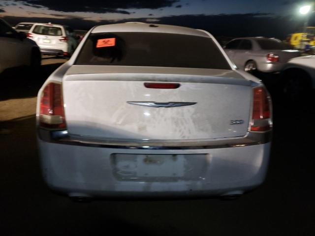 2C3CCAAG2EH288956 - 2014 CHRYSLER 300 WHITE photo 6