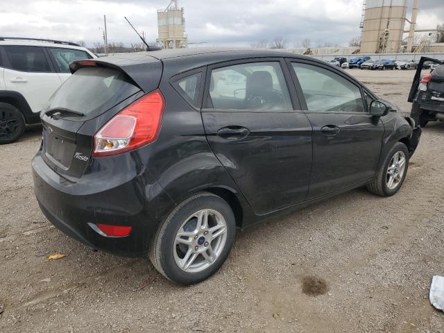 3FADP4EJ0JM104482 - 2018 FORD FIESTA SE BLACK photo 3