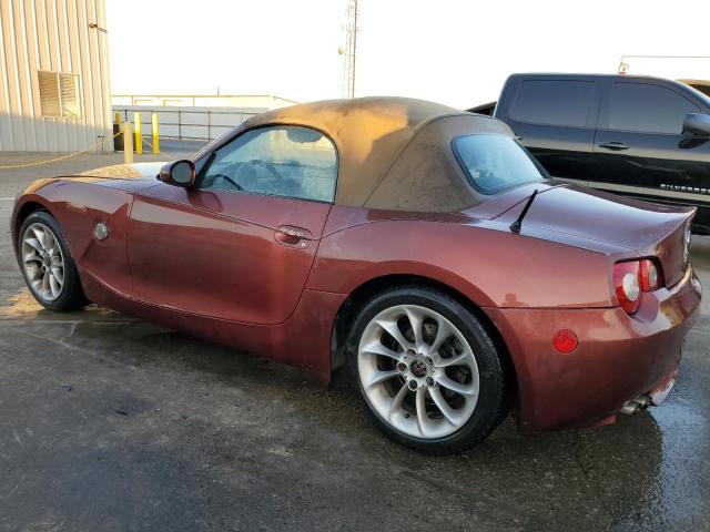 4USBT33505LS58205 - 2005 BMW Z4 2.5 RED photo 2