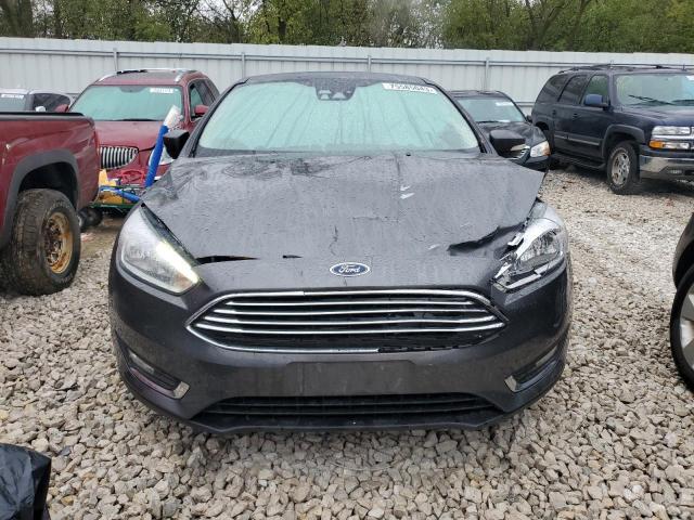 1FADP3N27HL221832 - 2017 FORD FOCUS TITANIUM GRAY photo 5