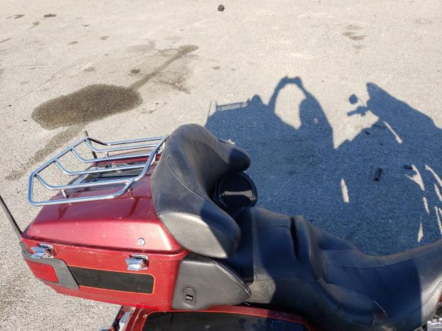 1HD1FCW176Y645869 - 2006 HARLEY-DAVIDSON FLHTCUI 红色 照片 6