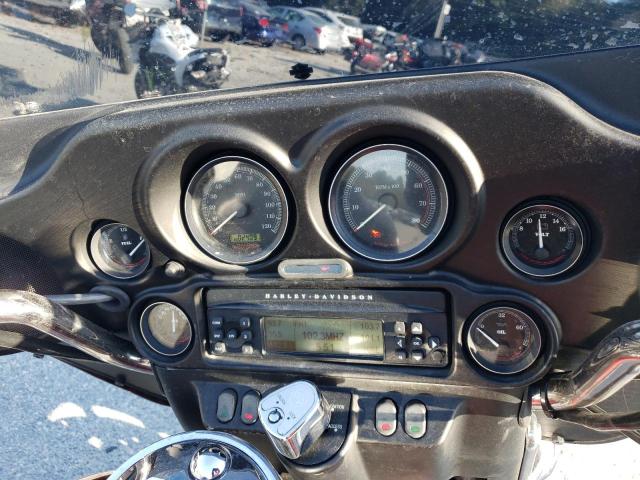 1HD1FCW176Y645869 - 2006 HARLEY-DAVIDSON FLHTCUI 红色 照片 8