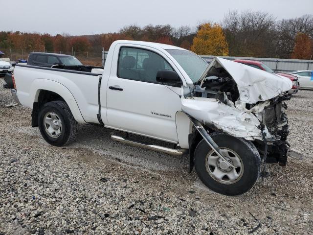 5TENX62N58Z469898 - 2008 TOYOTA TACOMA PRERUNNER WHITE photo 4