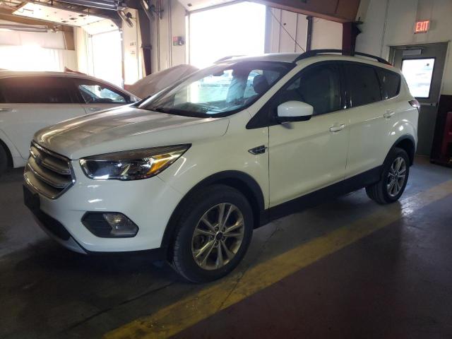 1FMCU9GD4JUA45799 - 2018 FORD ESCAPE SE WHITE photo 1