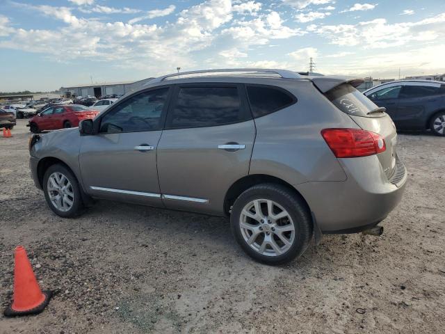 JN8AS5MT3DW006740 - 2013 NISSAN ROGUE S GRAY photo 2