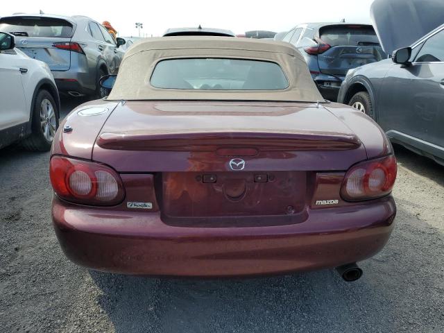 JM1NB353130302180 - 2003 MAZDA MX-5 MIATA BASE RED photo 6