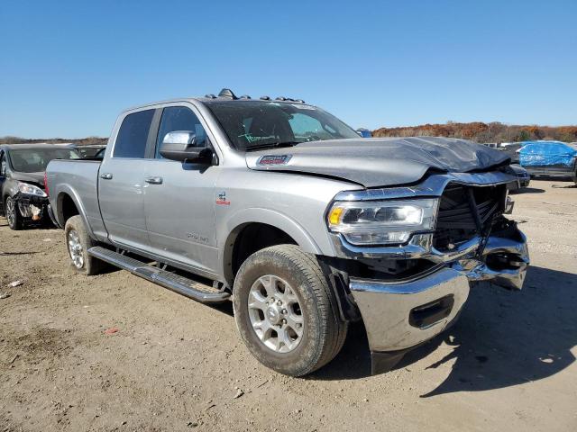 3C6UR5FL4NG202310 - 2022 RAM 2500 LARAMIE SILVER photo 4