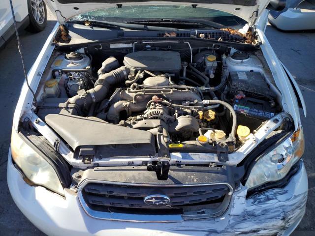 4S4BP61C367302006 - 2006 SUBARU LEGACY OUTBACK 2.5I WHITE photo 11