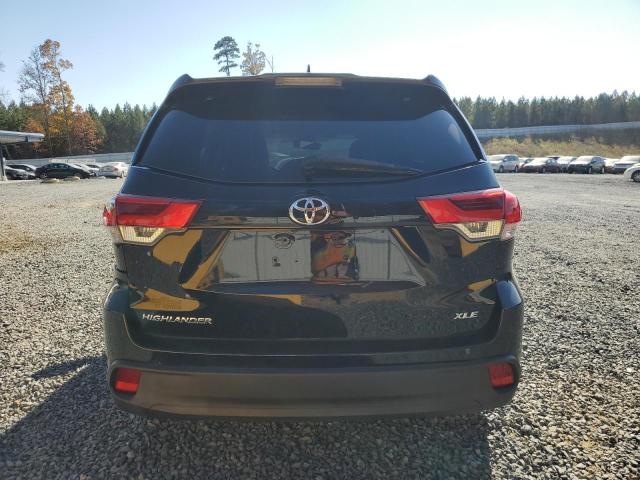 5TDKZRFH4HS213753 - 2017 TOYOTA HIGHLANDER SE BLACK photo 6