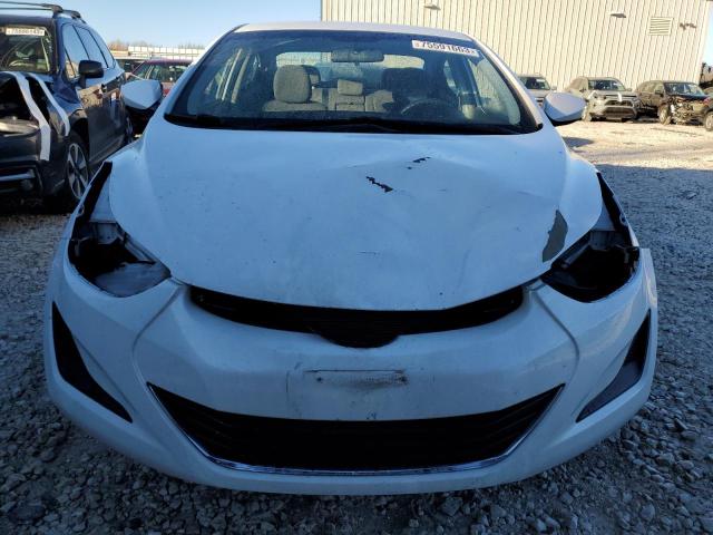 5NPDH4AEXGH743421 - 2016 HYUNDAI ELANTRA SE WHITE photo 5