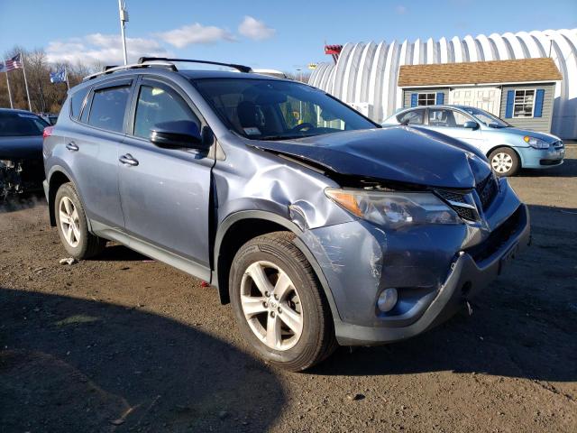 JTMRFREV3D5022355 - 2013 TOYOTA RAV4 XLE BLUE photo 4