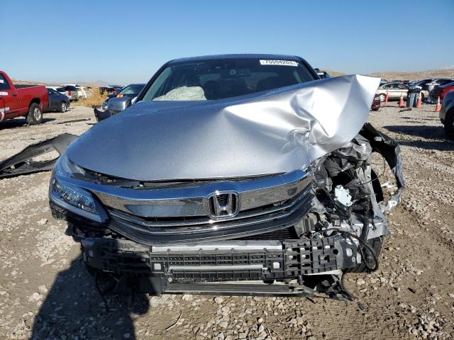 1HGCR3F98HA038433 - 2017 HONDA ACCORD TOURING SILVER photo 5