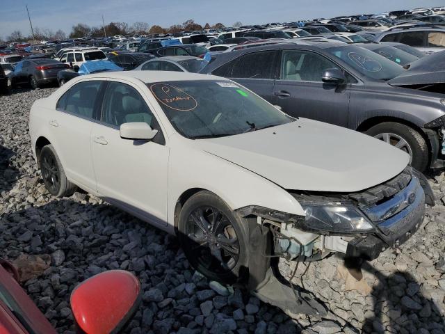 3FAHP0HG4CR152633 - 2012 FORD FUSION SE WHITE photo 4