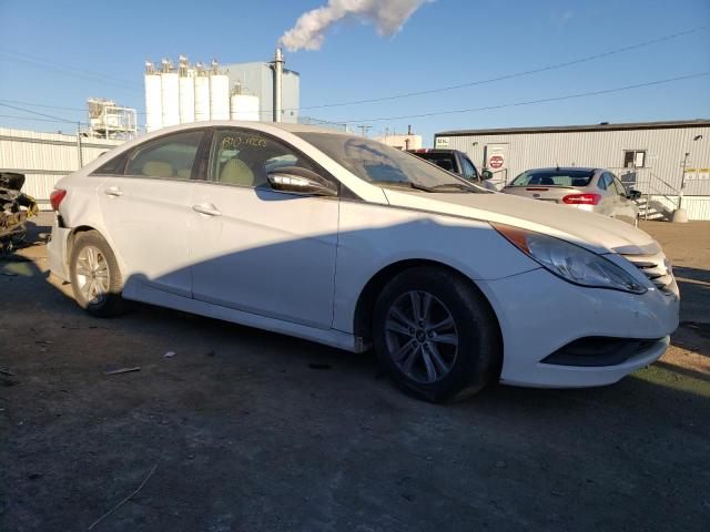 5NPEB4AC3EH887815 - 2014 HYUNDAI SONATA GLS WHITE photo 4