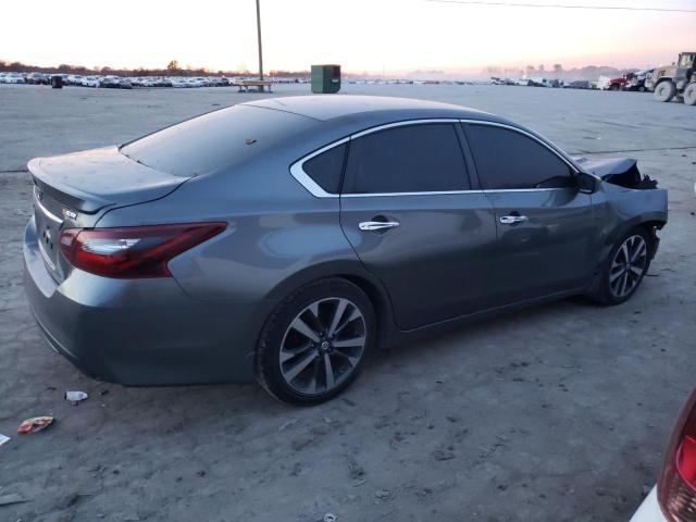 1N4AL3AP5HC166085 - 2017 NISSAN ALTIMA 2.5 GRAY photo 3