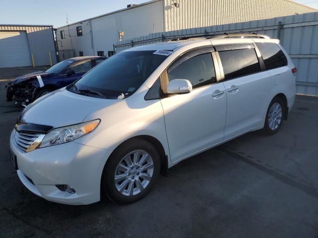 5TDYK3DC3ES508616 - 2014 TOYOTA SIENNA XLE WHITE photo 1