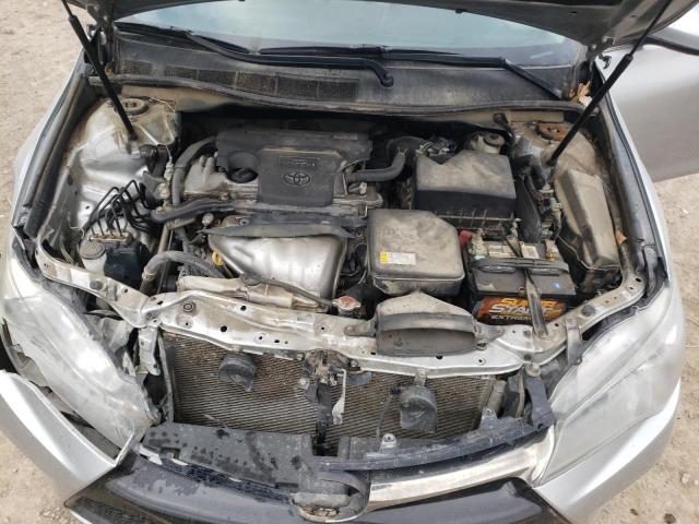 4T1BF1FK7GU518241 - 2016 TOYOTA CAMRY LE SILVER photo 11