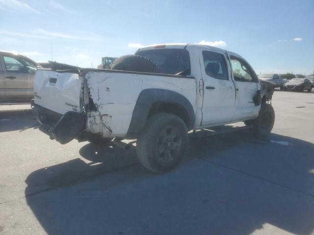 3TMJU62N37M045770 - 2007 TOYOTA TACOMA DOUBLE CAB PRERUNNER WHITE photo 3