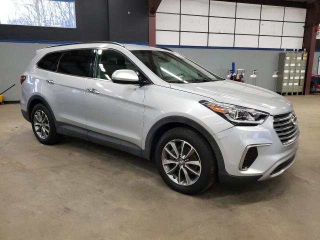 KM8SMDHF0HU175037 - 2017 HYUNDAI SANTA FE SE SILVER photo 4