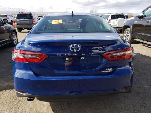 4T1F31AK1PU057944 - 2023 TOYOTA CAMRY XLE BLUE photo 6