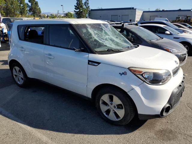 KNDJN2A25F7801279 - 2015 KIA SOUL WHITE photo 4