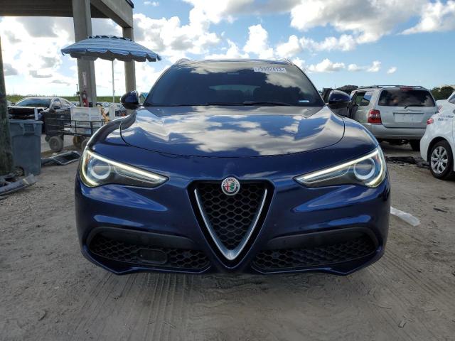 ZASFAKBN1J7B64465 - 2018 ALFA ROMEO STELVIO TI BLUE photo 5